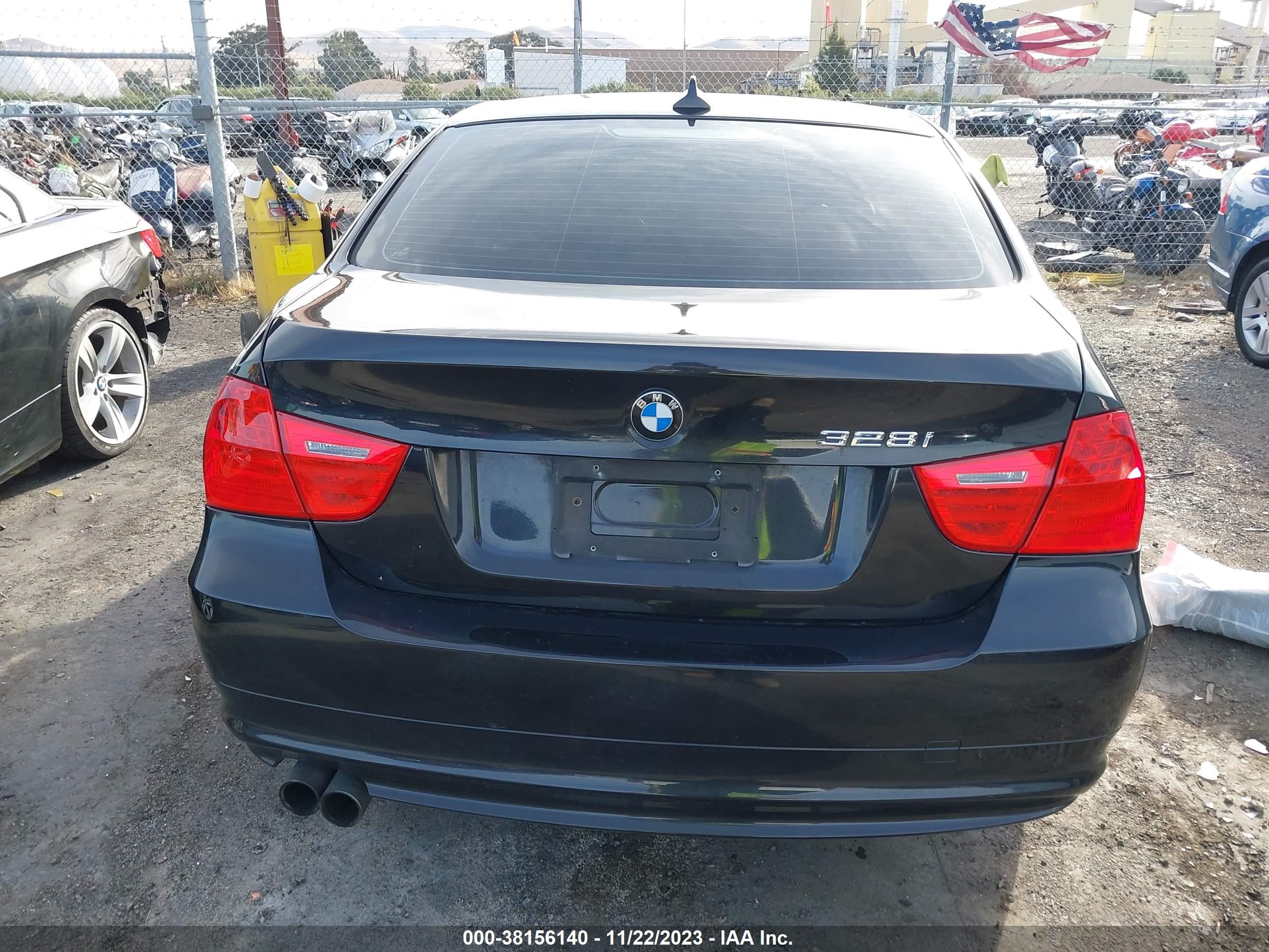 Photo 15 VIN: WBAPH5G54BNM74915 - BMW 3ER 