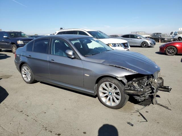 Photo 3 VIN: WBAPH5G54BNM76079 - BMW 328 I SULE 