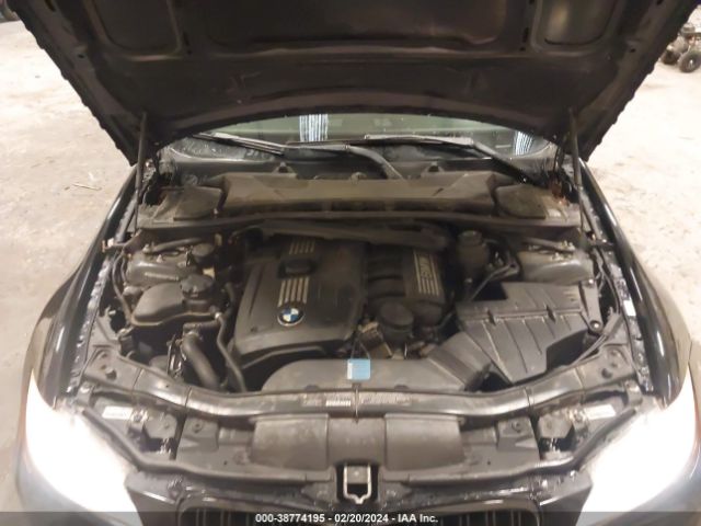 Photo 9 VIN: WBAPH5G54BNM79869 - BMW 328I 