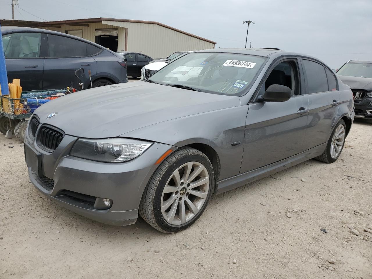 Photo 0 VIN: WBAPH5G54BNM81718 - BMW 3ER 