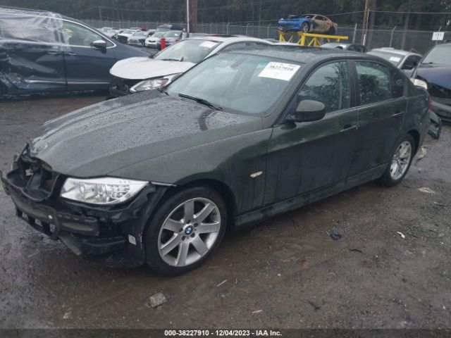 Photo 1 VIN: WBAPH5G55ANM70337 - BMW 328I 