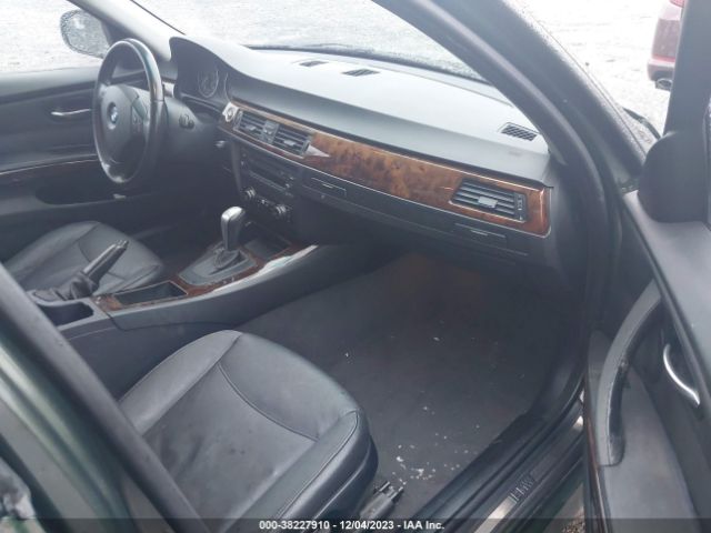 Photo 4 VIN: WBAPH5G55ANM70337 - BMW 328I 