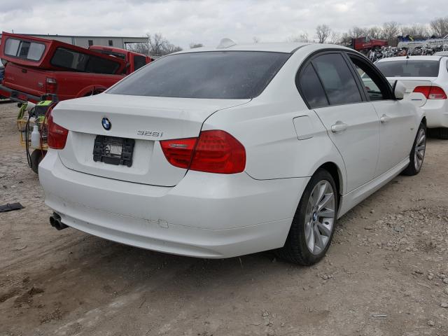 Photo 3 VIN: WBAPH5G55BNM77824 - BMW 328 I SULE 