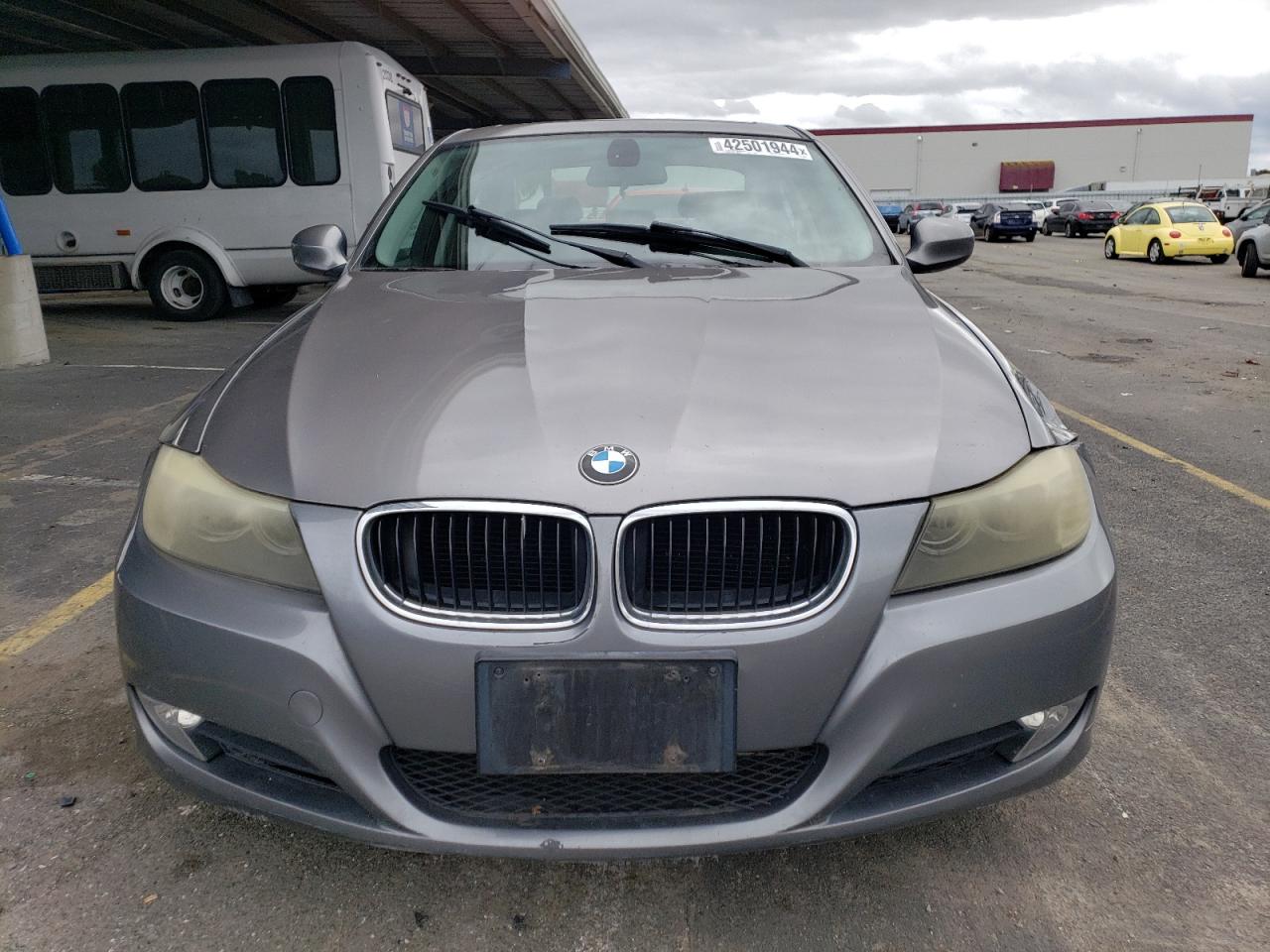 Photo 4 VIN: WBAPH5G56ANM36763 - BMW 3ER 