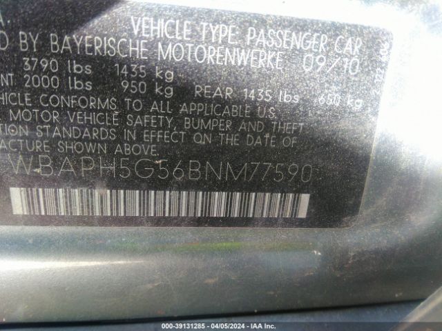 Photo 8 VIN: WBAPH5G56BNM77590 - BMW 328I 