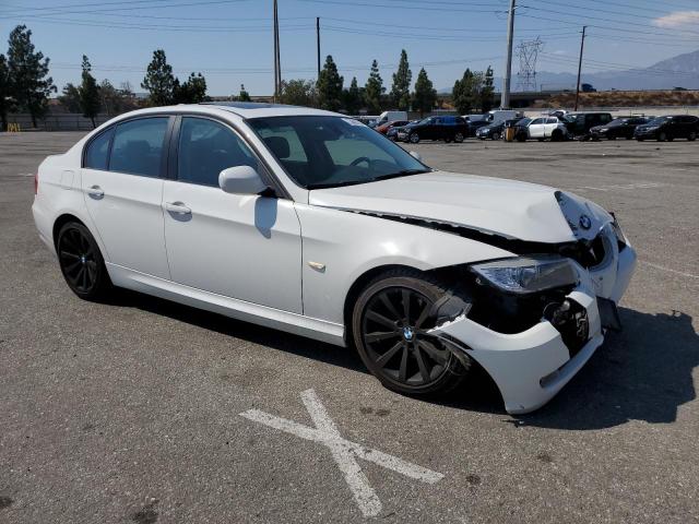 Photo 3 VIN: WBAPH5G56BNM80988 - BMW 328 I SULE 