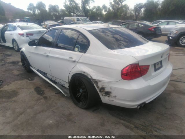 Photo 2 VIN: WBAPH5G56BNN58928 - BMW 3 SERIES 