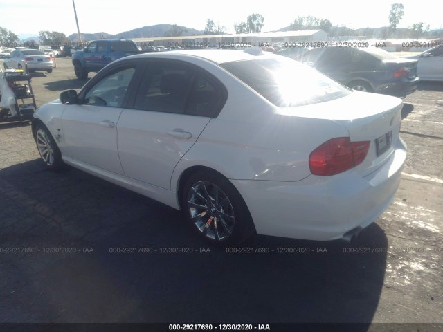 Photo 2 VIN: WBAPH5G57BNM71359 - BMW 3 