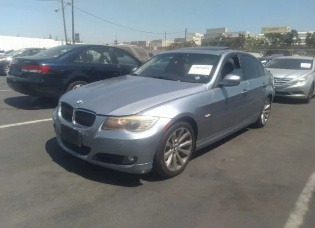 Photo 1 VIN: WBAPH5G57BNM73449 - BMW 3 SERIES 