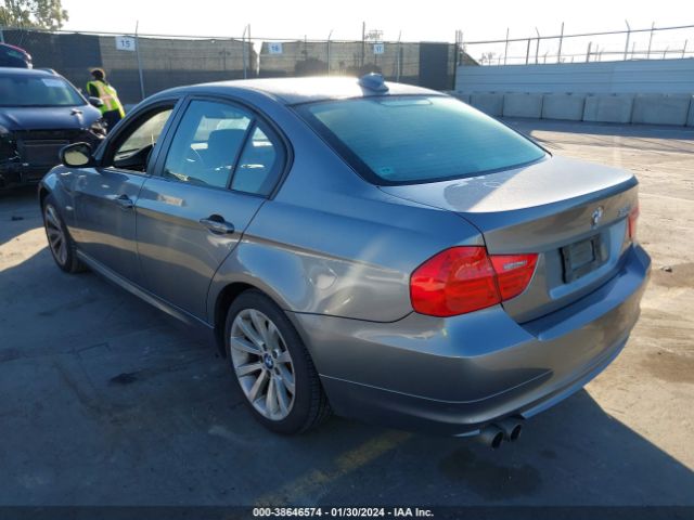 Photo 2 VIN: WBAPH5G57BNM75587 - BMW 328I 