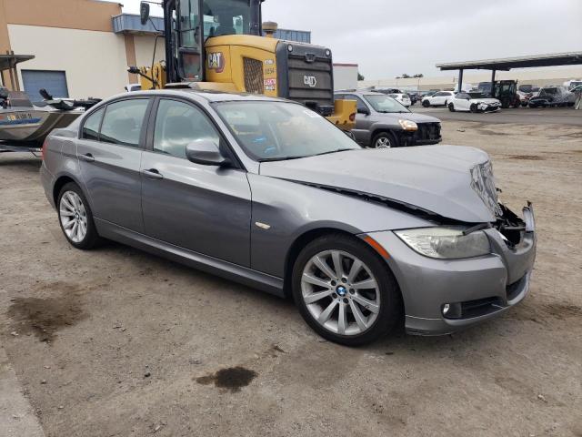 Photo 3 VIN: WBAPH5G57BNM81714 - BMW 328 I SULE 