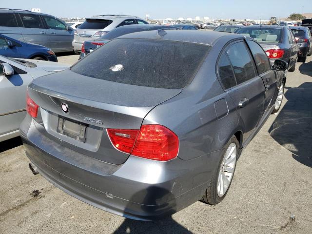 Photo 2 VIN: WBAPH5G58BNM81348 - BMW 3 SERIES 