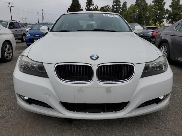 Photo 4 VIN: WBAPH5G58BNM82399 - BMW 3 SERIES 