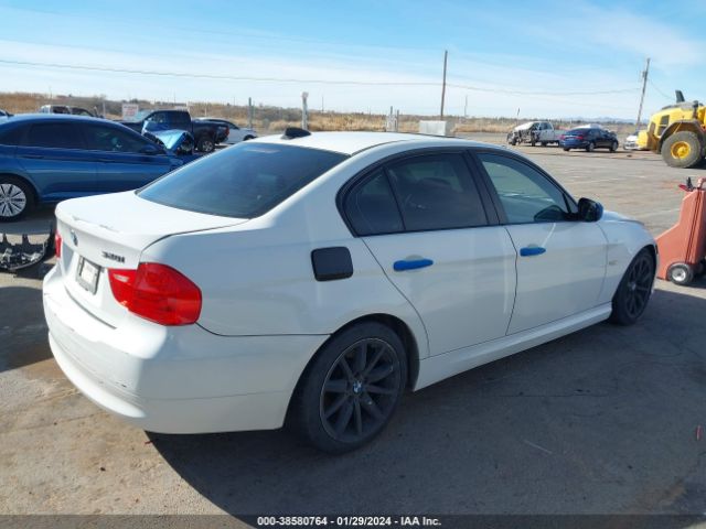 Photo 3 VIN: WBAPH5G58BNN59031 - BMW 328I 