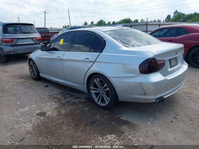 Photo 2 VIN: WBAPH5G59ANM35123 - BMW 328I 