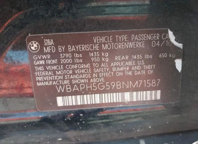 Photo 8 VIN: WBAPH5G59BNM71587 - BMW 3ER 