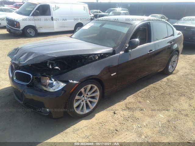 Photo 1 VIN: WBAPH5G59BNM80855 - BMW 3 