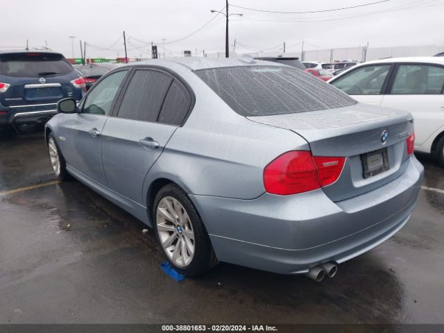 Photo 2 VIN: WBAPH5G59BNM83092 - BMW 328I 