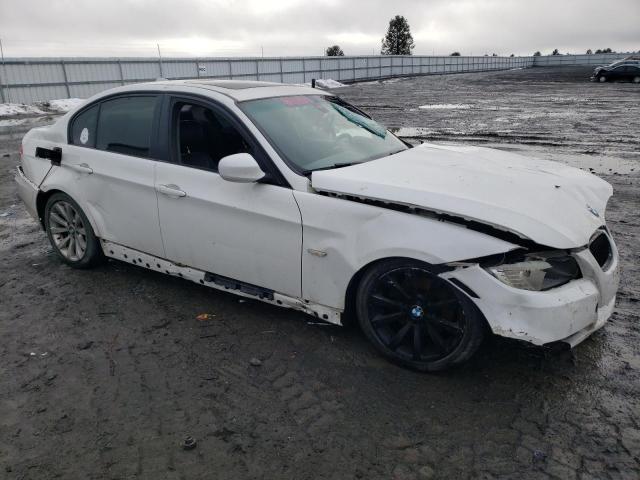 Photo 3 VIN: WBAPH5G5XBNM72683 - BMW 3 SERIES 