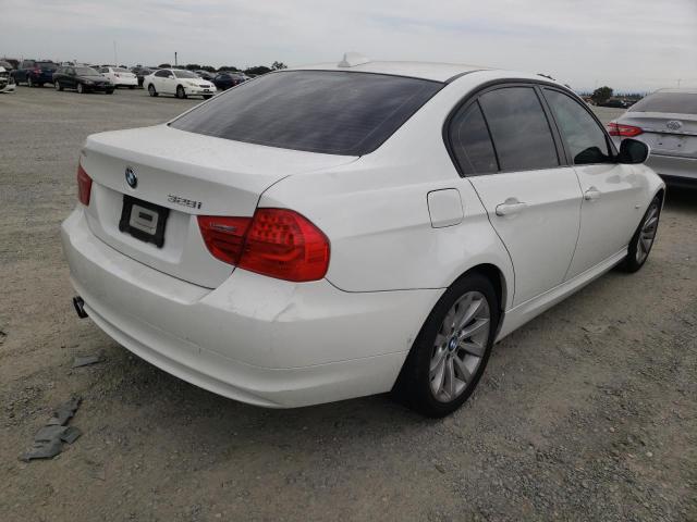 Photo 3 VIN: WBAPH5G5XBNM74871 - BMW 328 I SULE 