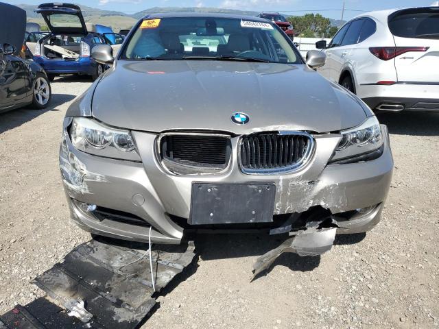 Photo 4 VIN: WBAPH5G5XBNM81044 - BMW 3 SERIES 