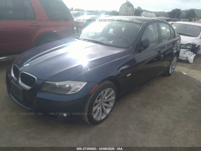 Photo 1 VIN: WBAPH5G5XBNM82856 - BMW 3 