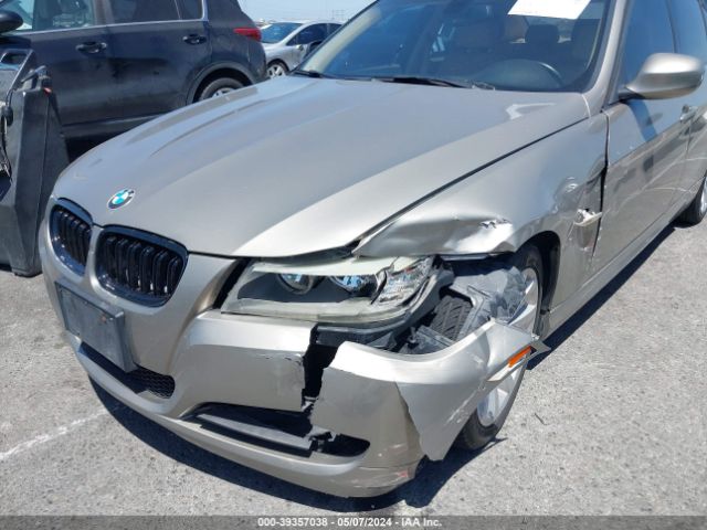 Photo 5 VIN: WBAPH5G5XBNM84087 - BMW 328I 