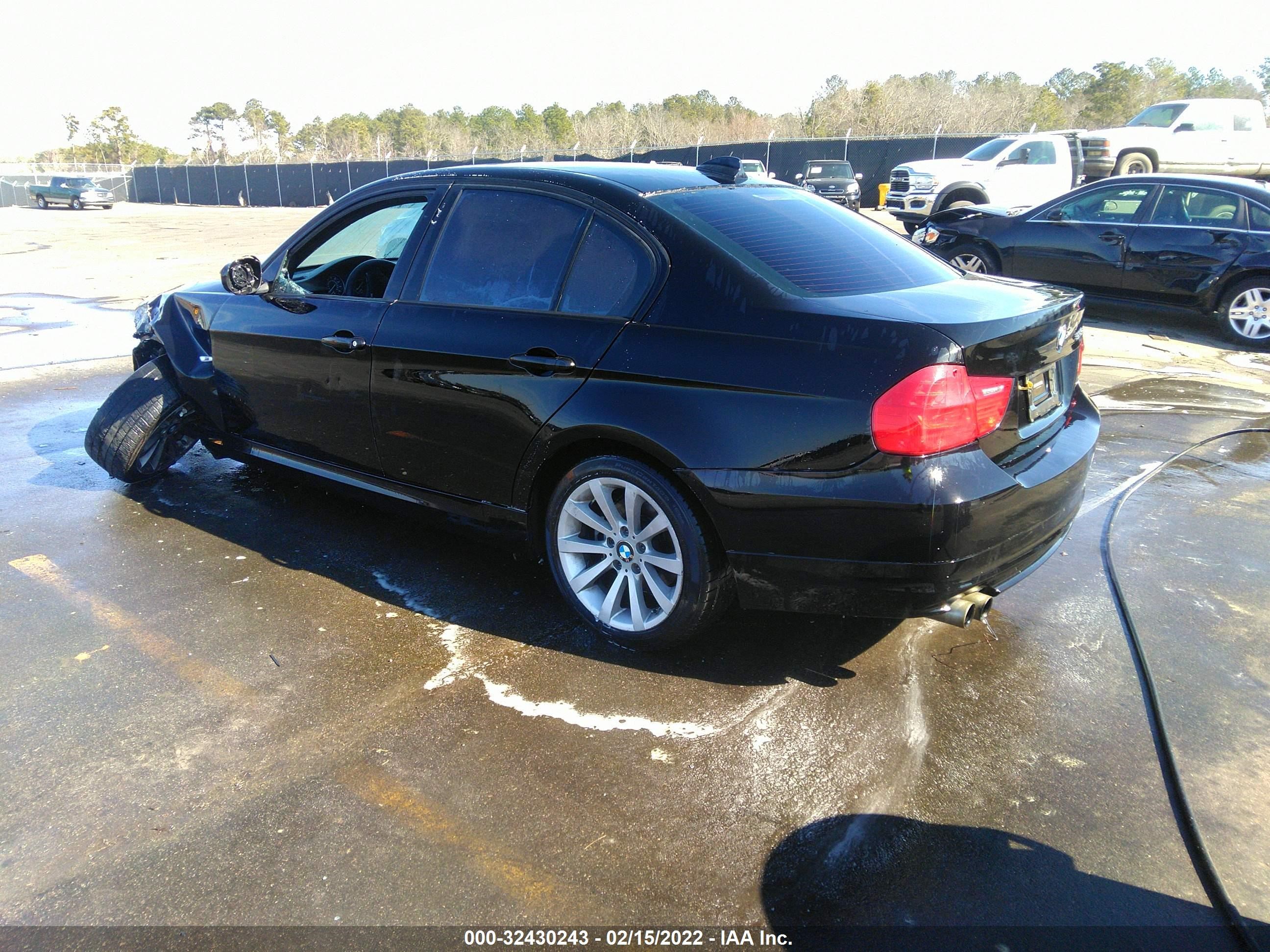 Photo 2 VIN: WBAPH73509E128906 - BMW 3ER 