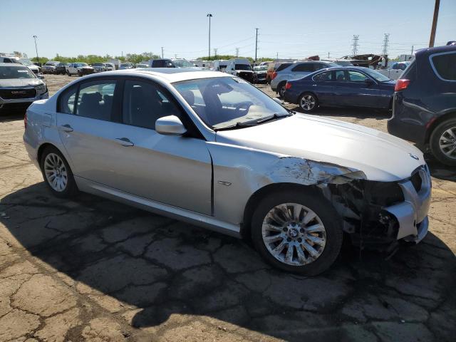 Photo 3 VIN: WBAPH73549E128603 - BMW 3 SERIES 