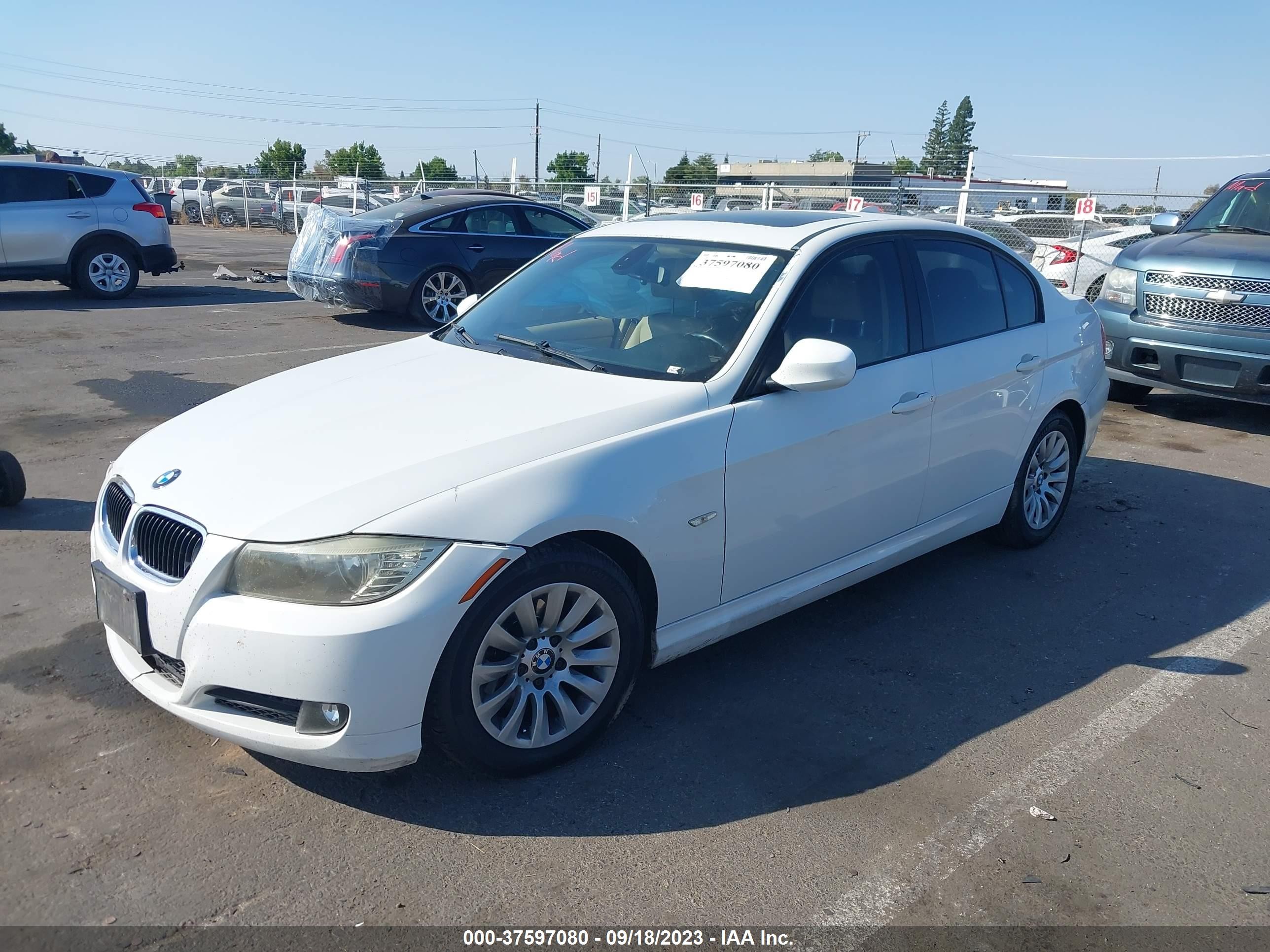 Photo 1 VIN: WBAPH73579A173378 - BMW 3ER 