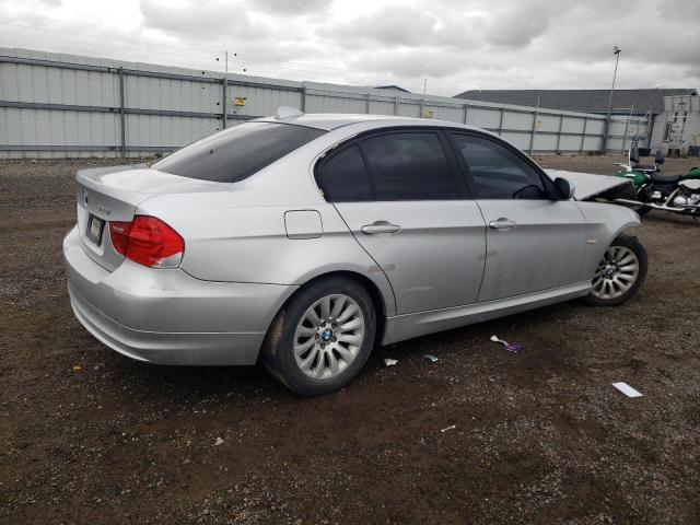 Photo 2 VIN: WBAPH735X9A173956 - BMW 3 SERIES 