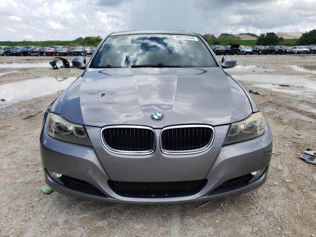 Photo 4 VIN: WBAPH735X9A174718 - BMW 3 SERIES 