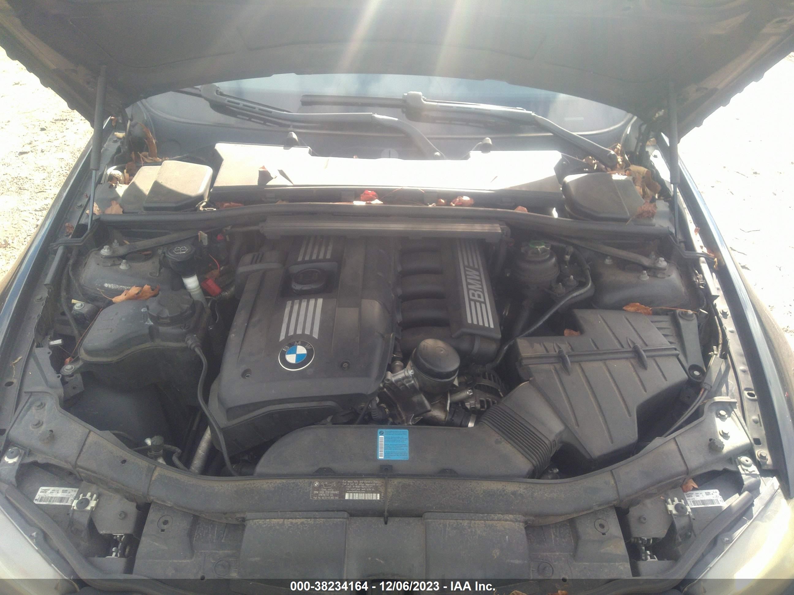 Photo 9 VIN: WBAPH77519NL81937 - BMW 3ER 