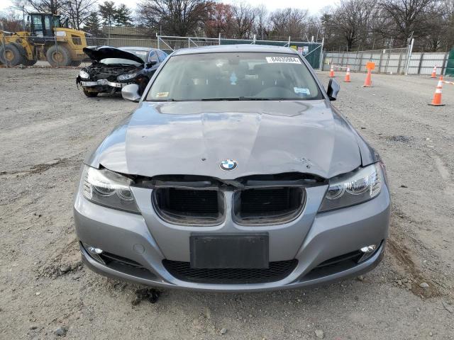 Photo 4 VIN: WBAPH77519NM27380 - BMW 328 I 