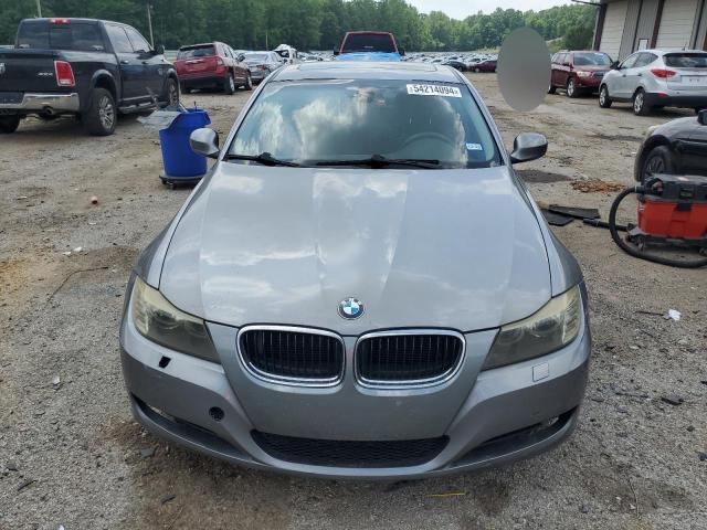 Photo 4 VIN: WBAPH77539NL82717 - BMW 3 SERIES 