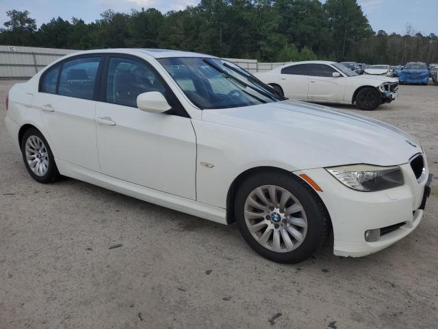 Photo 3 VIN: WBAPH77539NL84712 - BMW 3 SERIES 