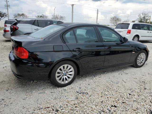 Photo 2 VIN: WBAPH77549NM45808 - BMW 328 I 