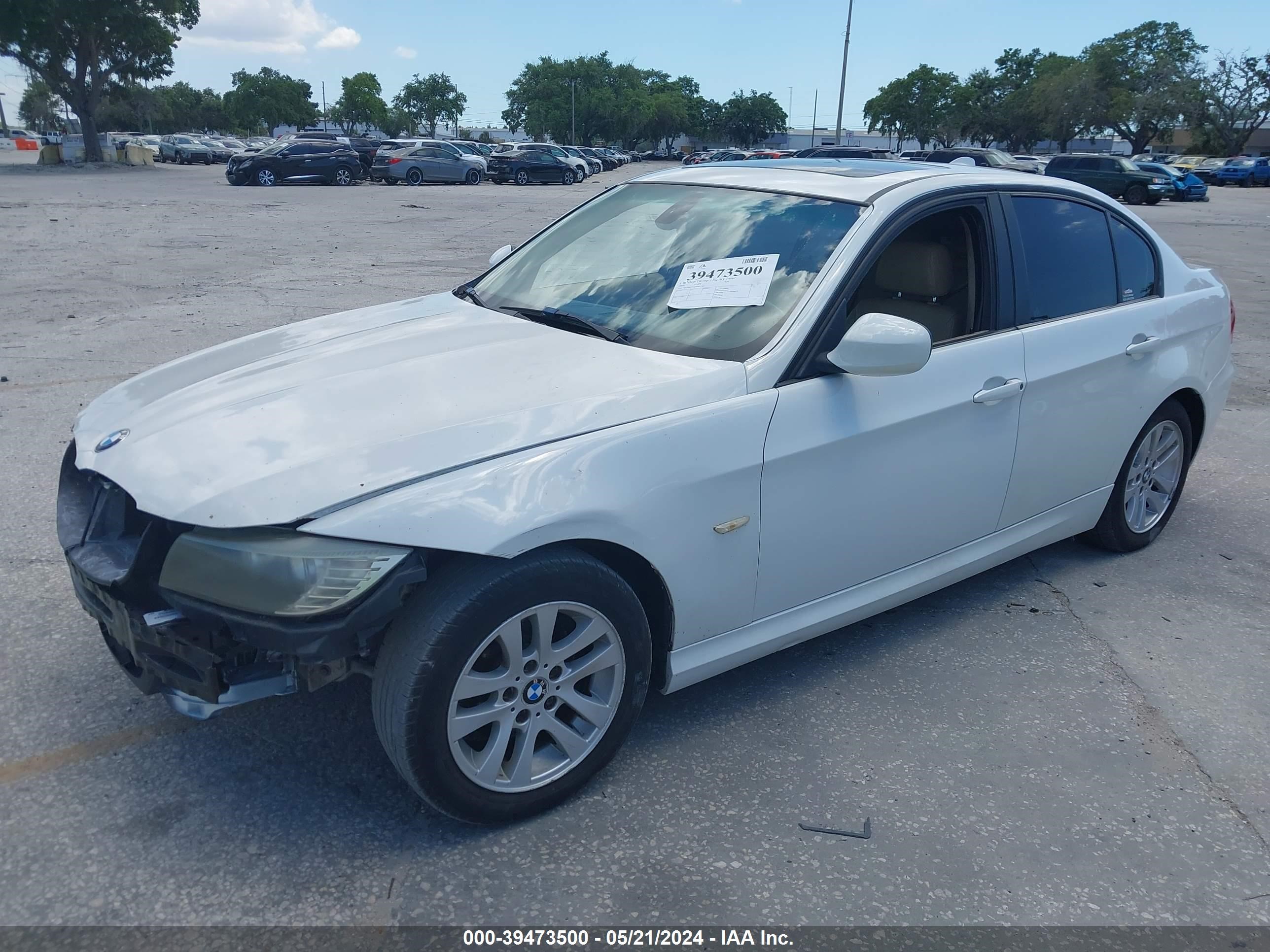 Photo 1 VIN: WBAPH77559NM31707 - BMW 3ER 