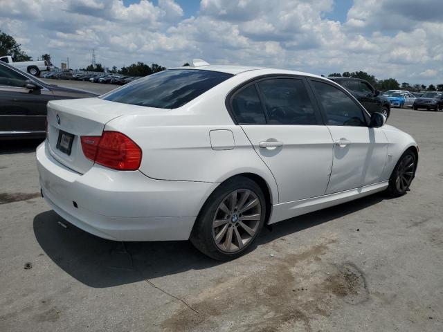 Photo 2 VIN: WBAPH77579NL83594 - BMW 328 I 