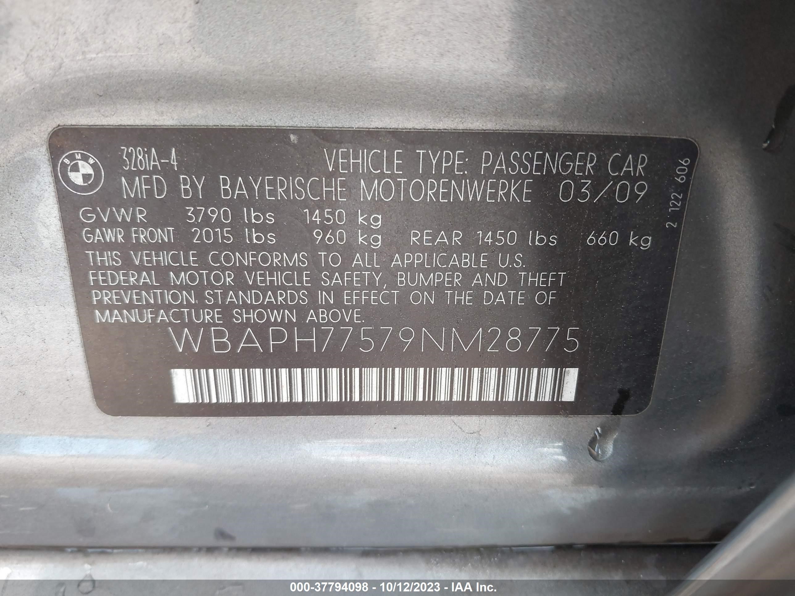 Photo 8 VIN: WBAPH77579NM28775 - BMW 3ER 