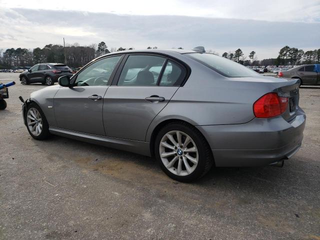 Photo 1 VIN: WBAPH77599NM31113 - BMW 3 SERIES 