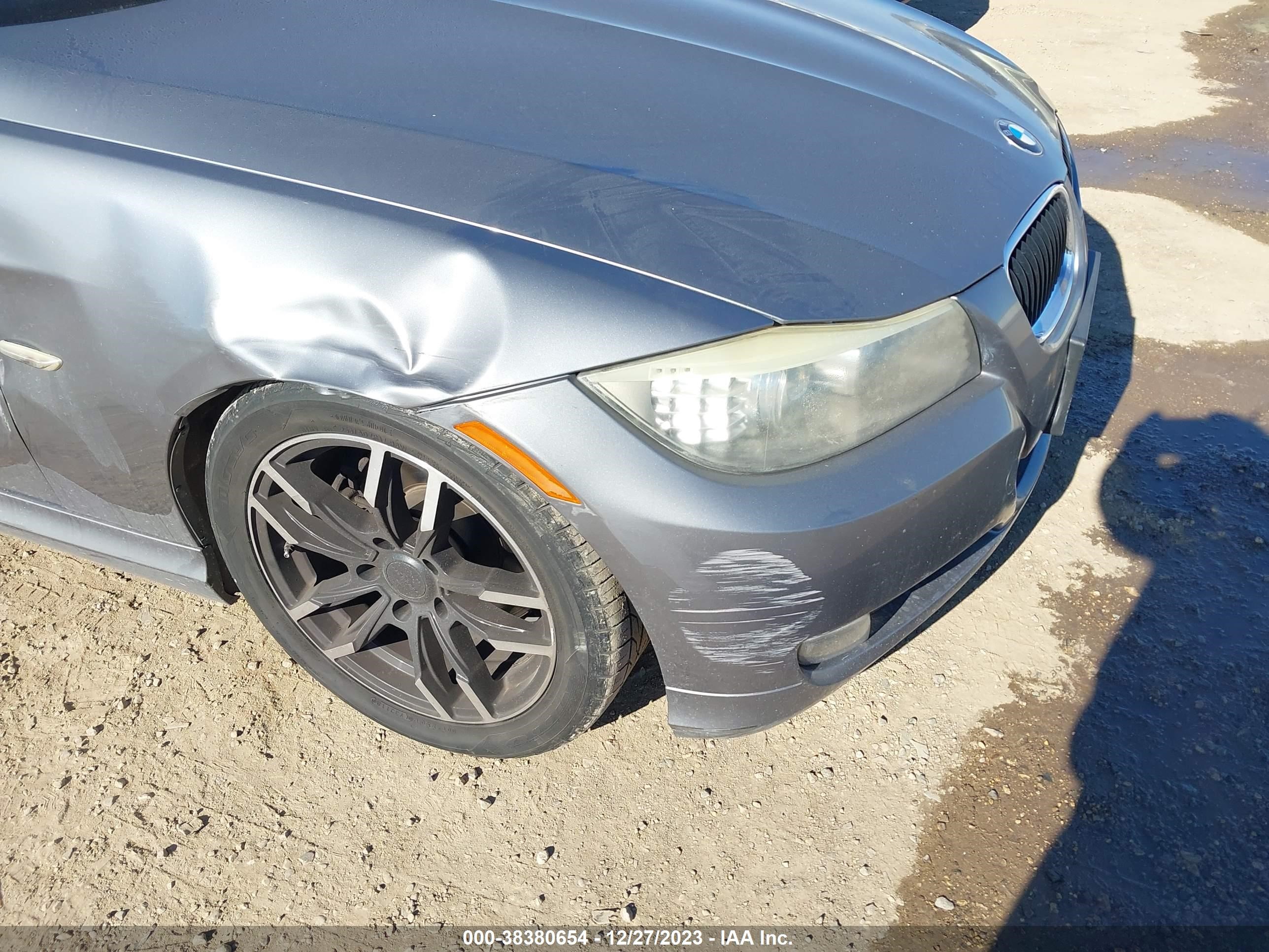 Photo 5 VIN: WBAPH775X9NL83508 - BMW 3ER 