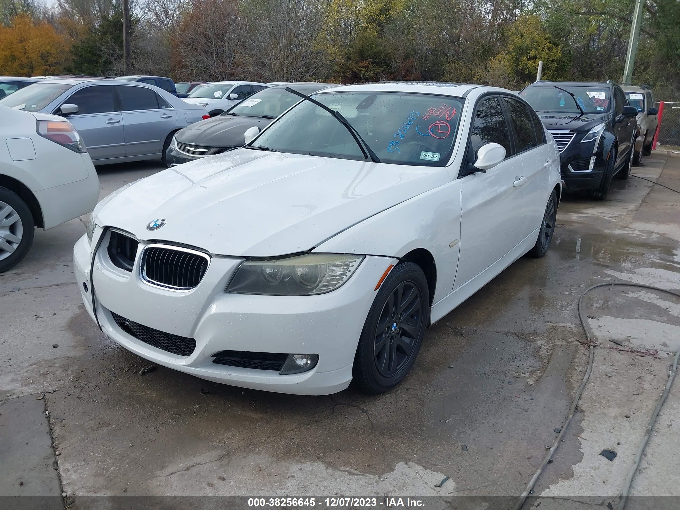 Photo 1 VIN: WBAPH7C50AA175512 - BMW 3ER 