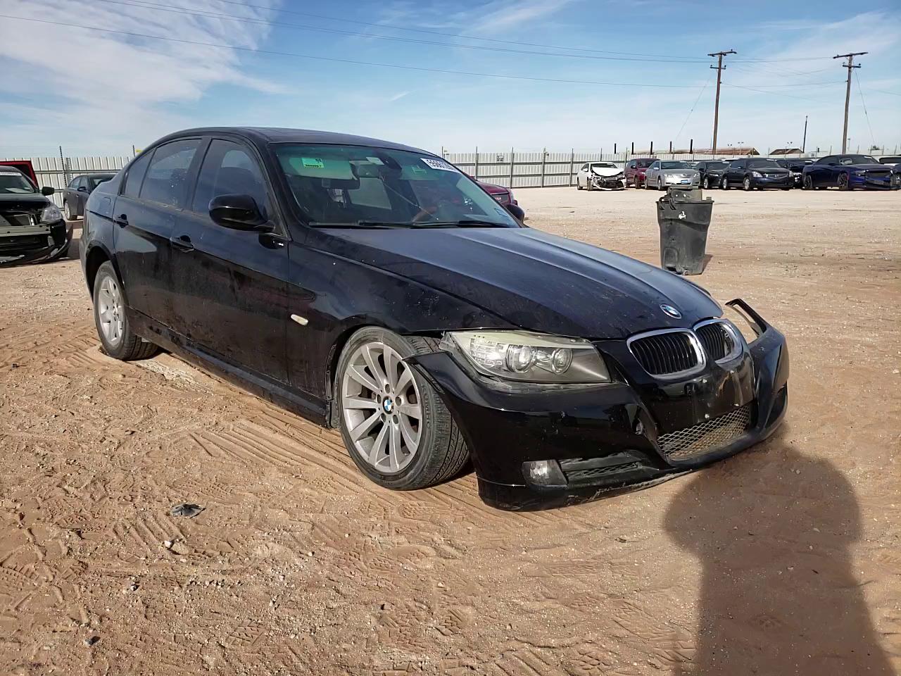 Photo 10 VIN: WBAPH7C50AA175638 - BMW 328 I 