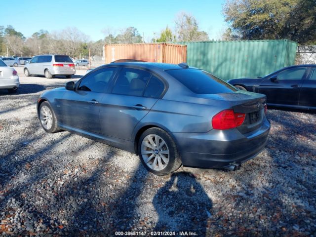 Photo 2 VIN: WBAPH7C51BE680338 - BMW 328I 