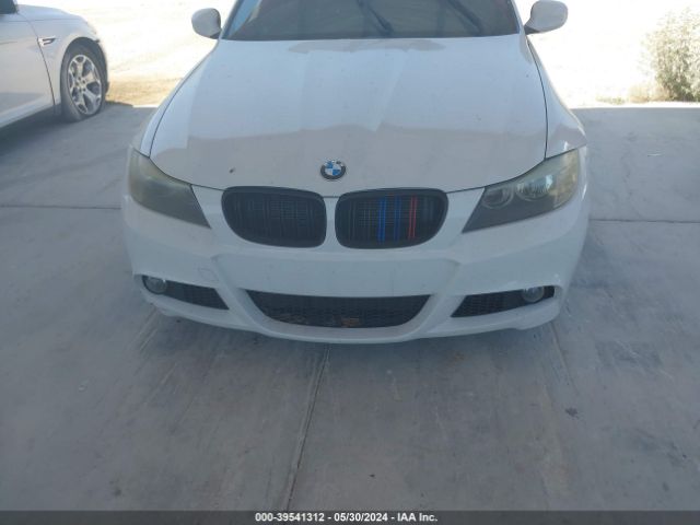 Photo 5 VIN: WBAPH7C51BE683062 - BMW 328I 