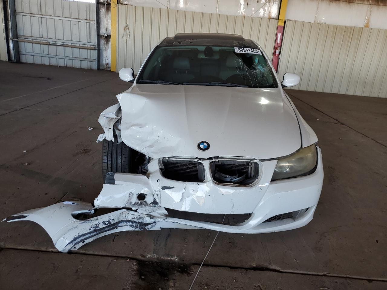 Photo 4 VIN: WBAPH7C52BE673804 - BMW 3ER 