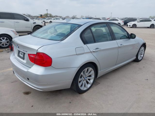 Photo 3 VIN: WBAPH7C52BE680882 - BMW 328I 