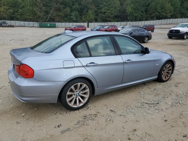 Photo 2 VIN: WBAPH7C52BE850478 - BMW 328I 