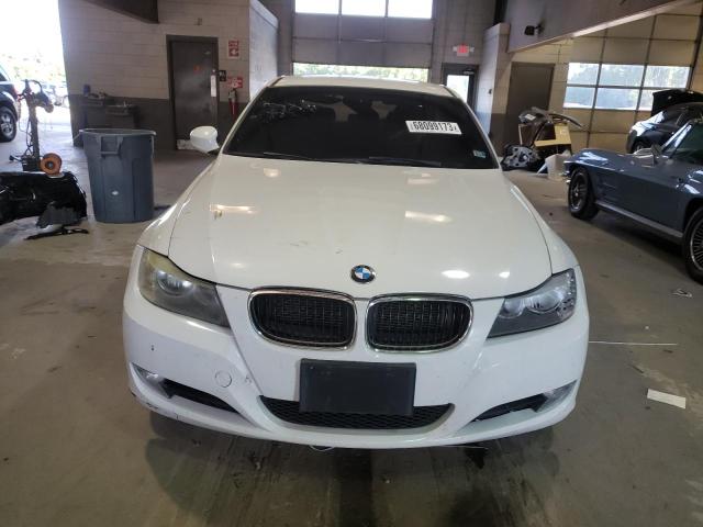 Photo 4 VIN: WBAPH7C52BE850688 - BMW 328 I 